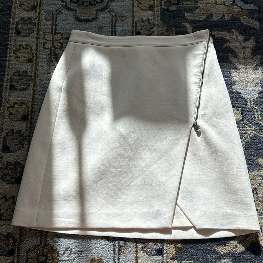 Club Monaco White Skirt